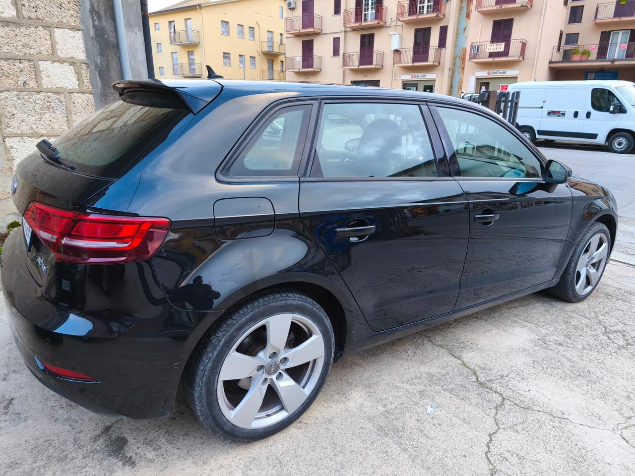 Audi A3 SPB 30 TDI 115 CV Business Manuale