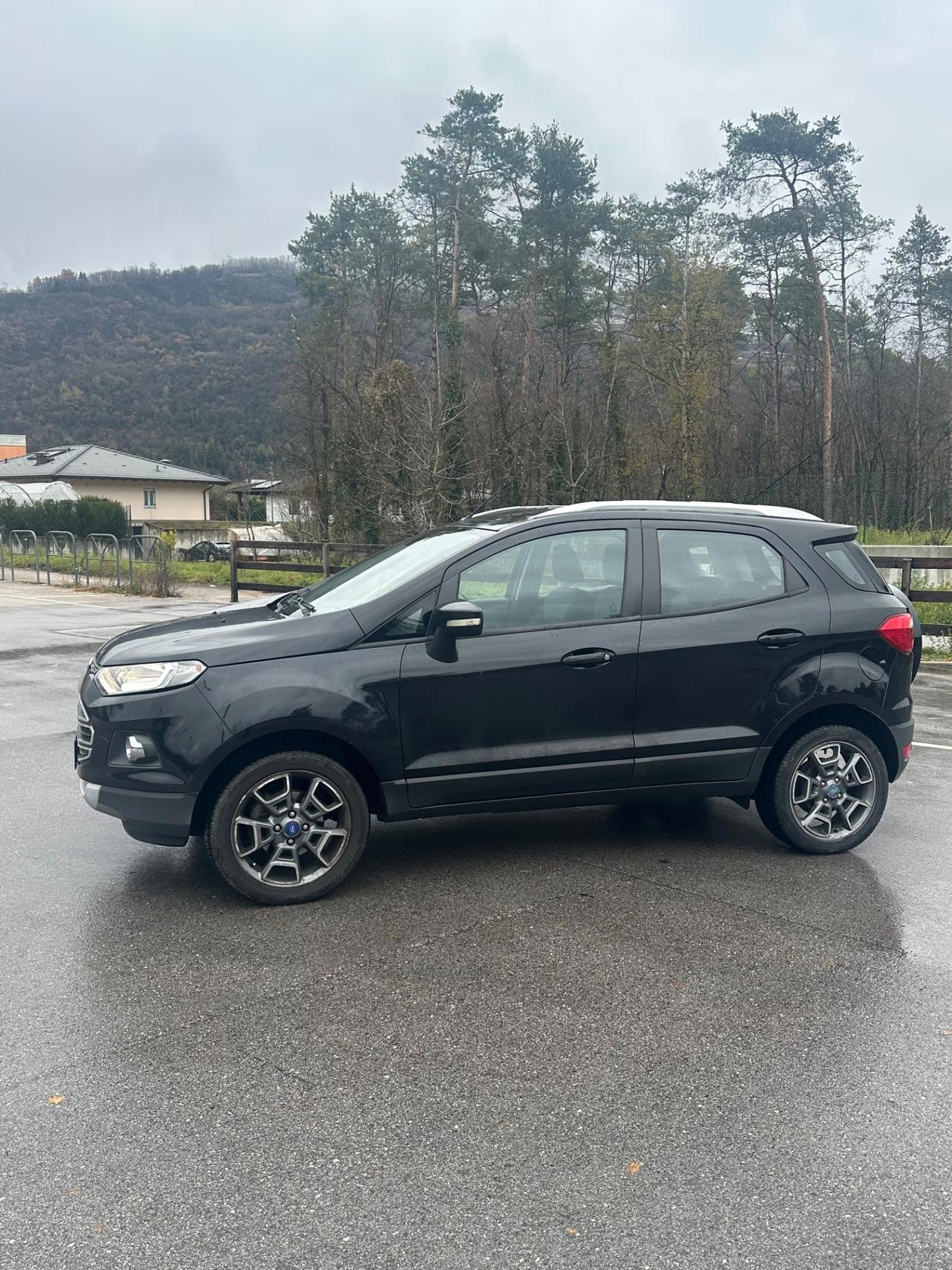 Ford ecosport unico proprietario