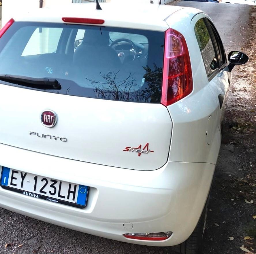 FIAT PUNTO EVO 1,3 Mjet-UNICO PROPR-4 REVISIONI