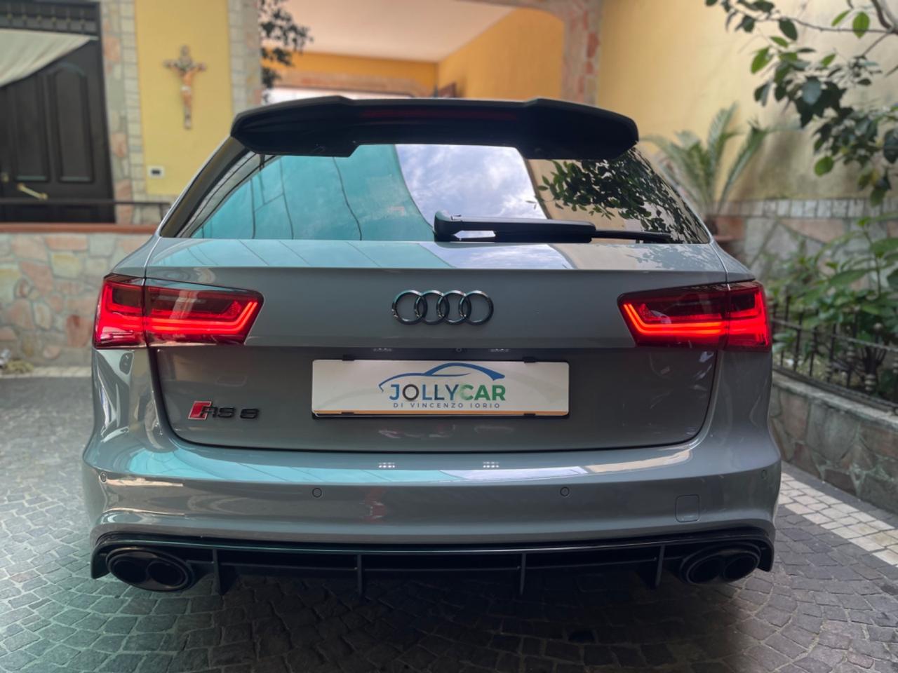 Audi RS 6 Avant 4.0 TFSI quattro CARBOCERAMICA