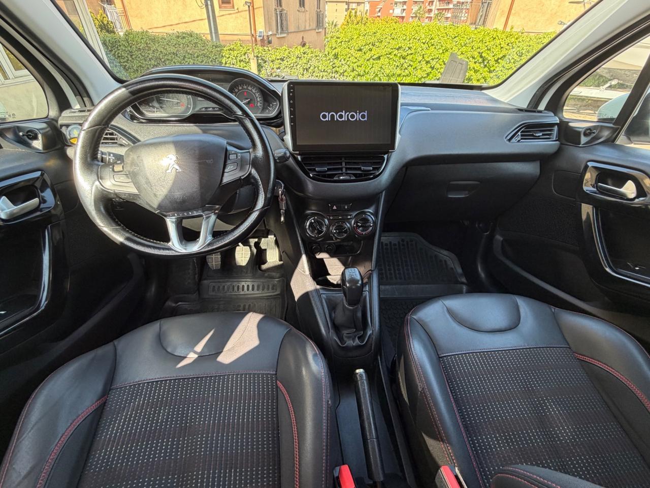 Peugeot 208 BlueHDi 75 5 porte Allure