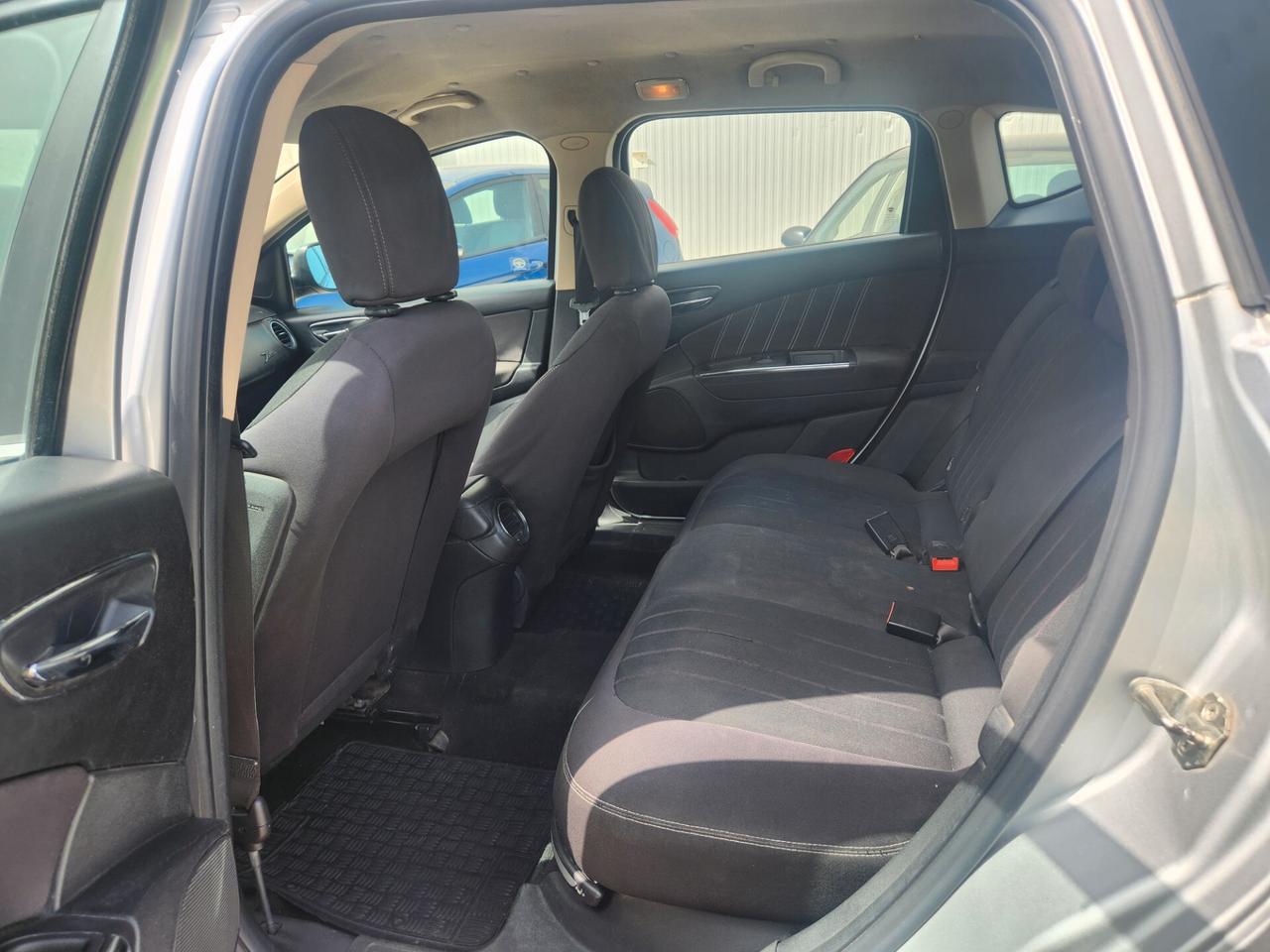 Lancia Delta 1.6 MJT DPF 105 CV Gold