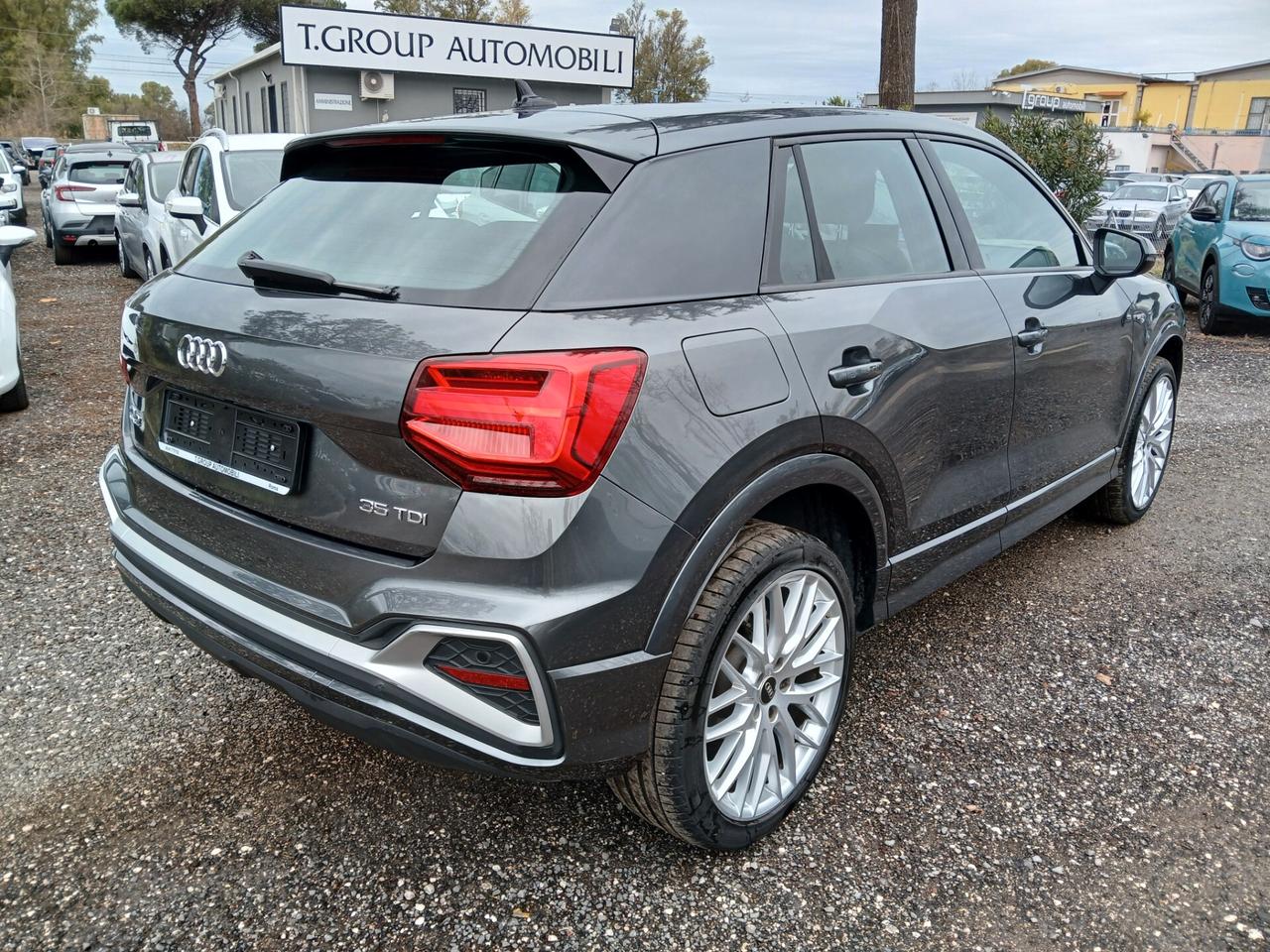 Audi Q2 35 TDI quattro S tronic line Edition