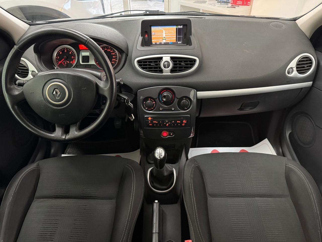 Renault Clio 1.5 dCi 75CV 5 porte / DIESEL / NEOPATENTATI /