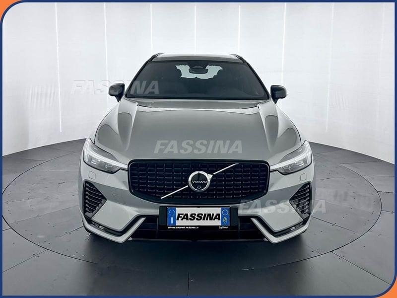 Volvo XC60 XC60 B5 AWD automatico Plus Dark