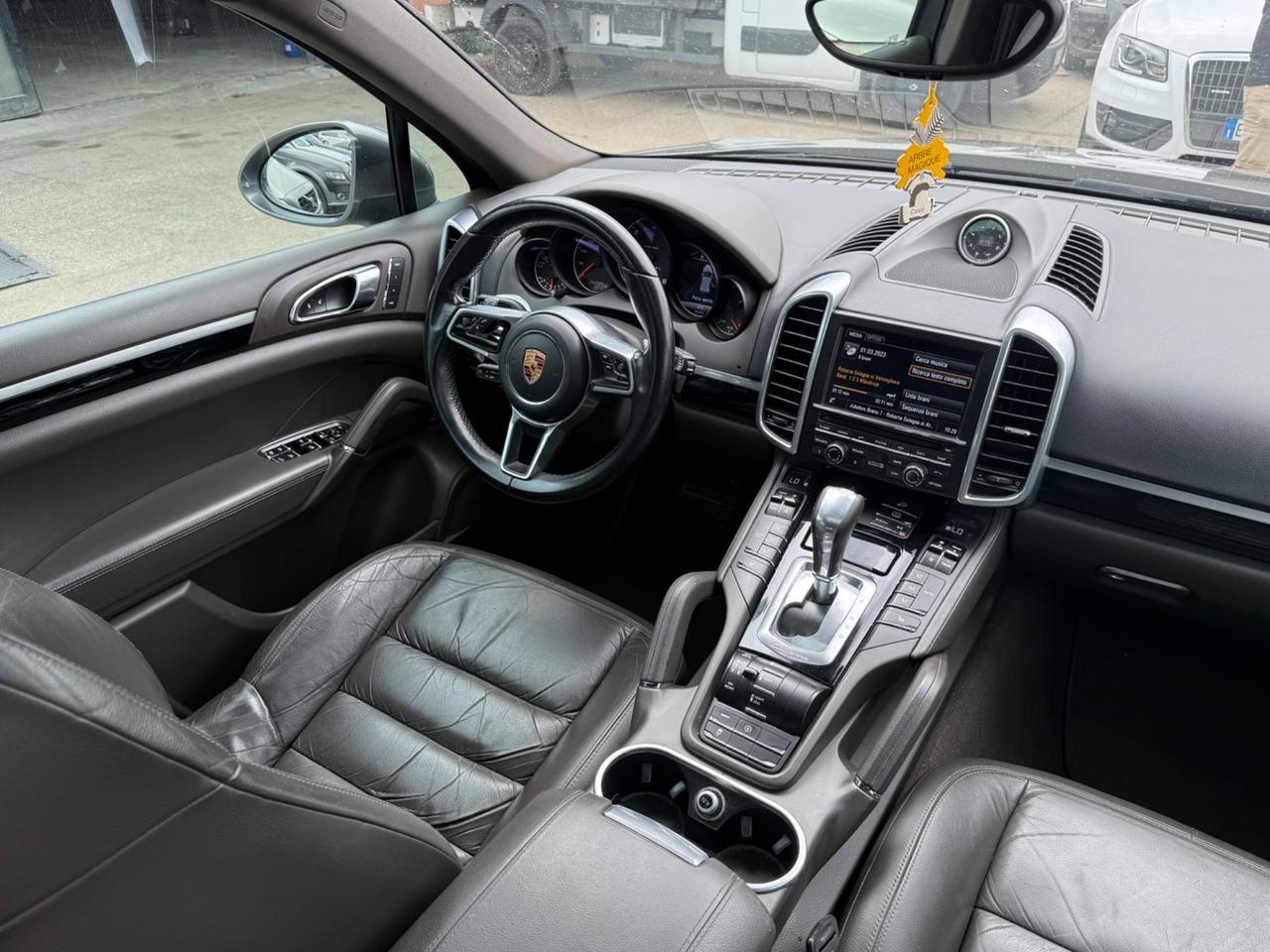Porsche Cayenne 3.0Diesel 250CV Platinum Edition EURO6