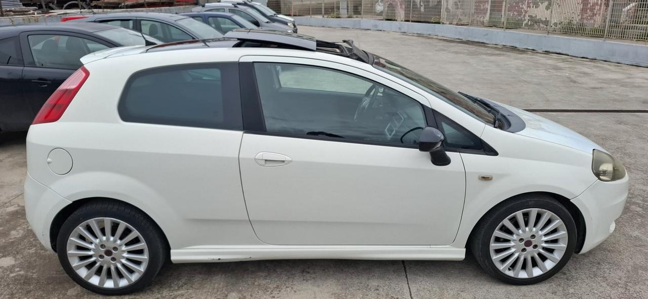 Sport Fiat Grande Punto 1.3 MJT 90 CV 3 porte Sport