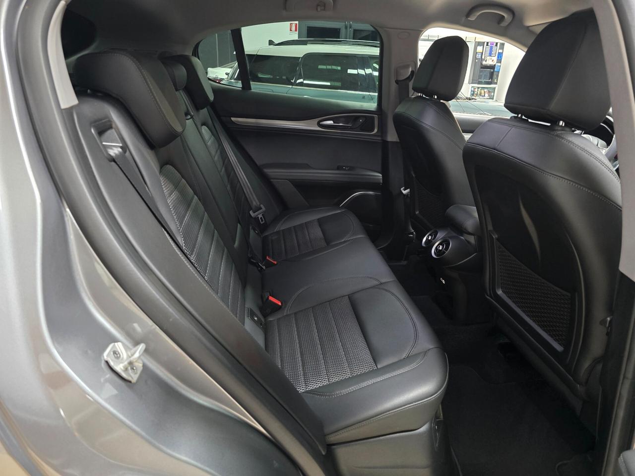 Alfa Romeo Stelvio 2.2 Turbodiesel 210 CV AT8 Q4 Executive