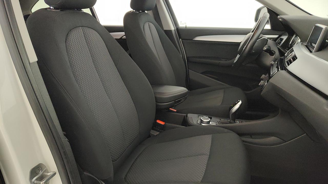 BMW X1 F48 2019 - X1 sdrive18d Business Advantage auto
