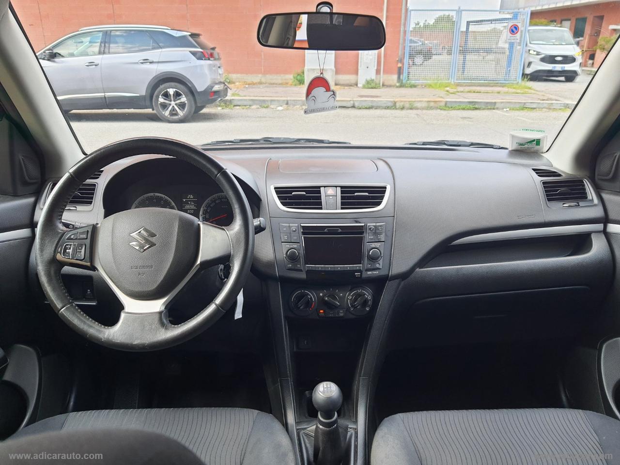 SUZUKI Swift 1.2 VVT 4WD 5p.