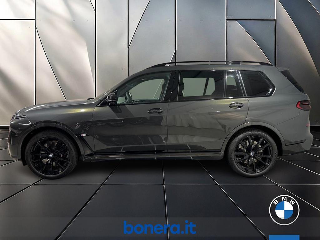 BMW X7 M 60 i Mild Hybrid 48V xDrive Steptronic