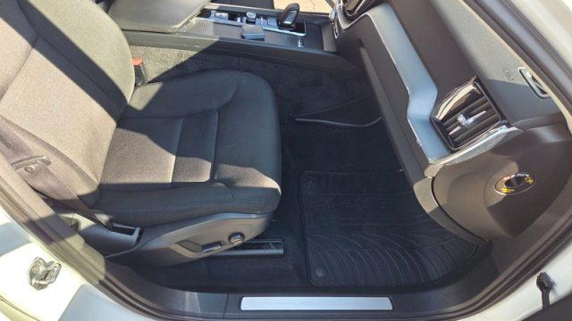 VOLVO XC60 T6 Recharge Plug-in Hybrid AWD Inscription PERMUTE