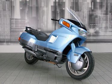 Honda PC 800