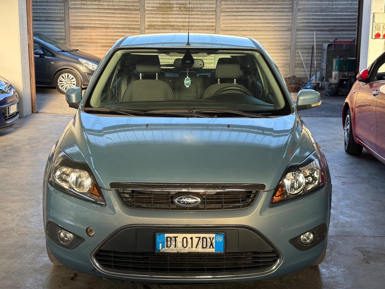 Ford Focus 2.0 (145CV) 5p. Bz.- GPL Tit.