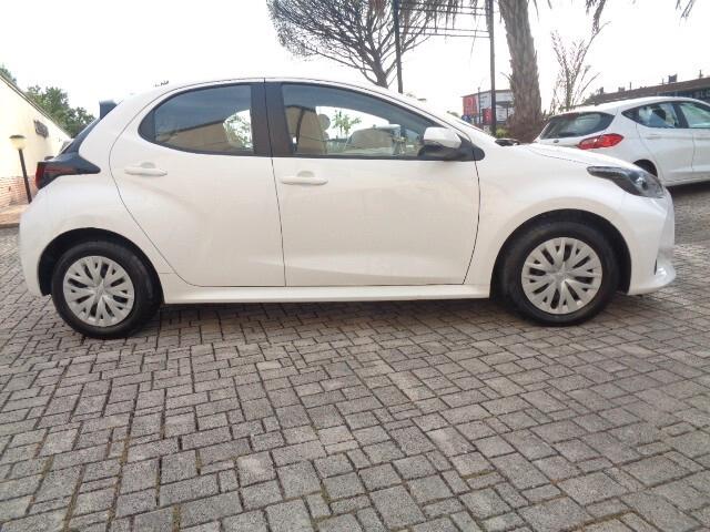 Toyota Yaris 1.5 Hybrid 5 porte Active NESSUN VINCOLO DI FINANZIAMENTO....