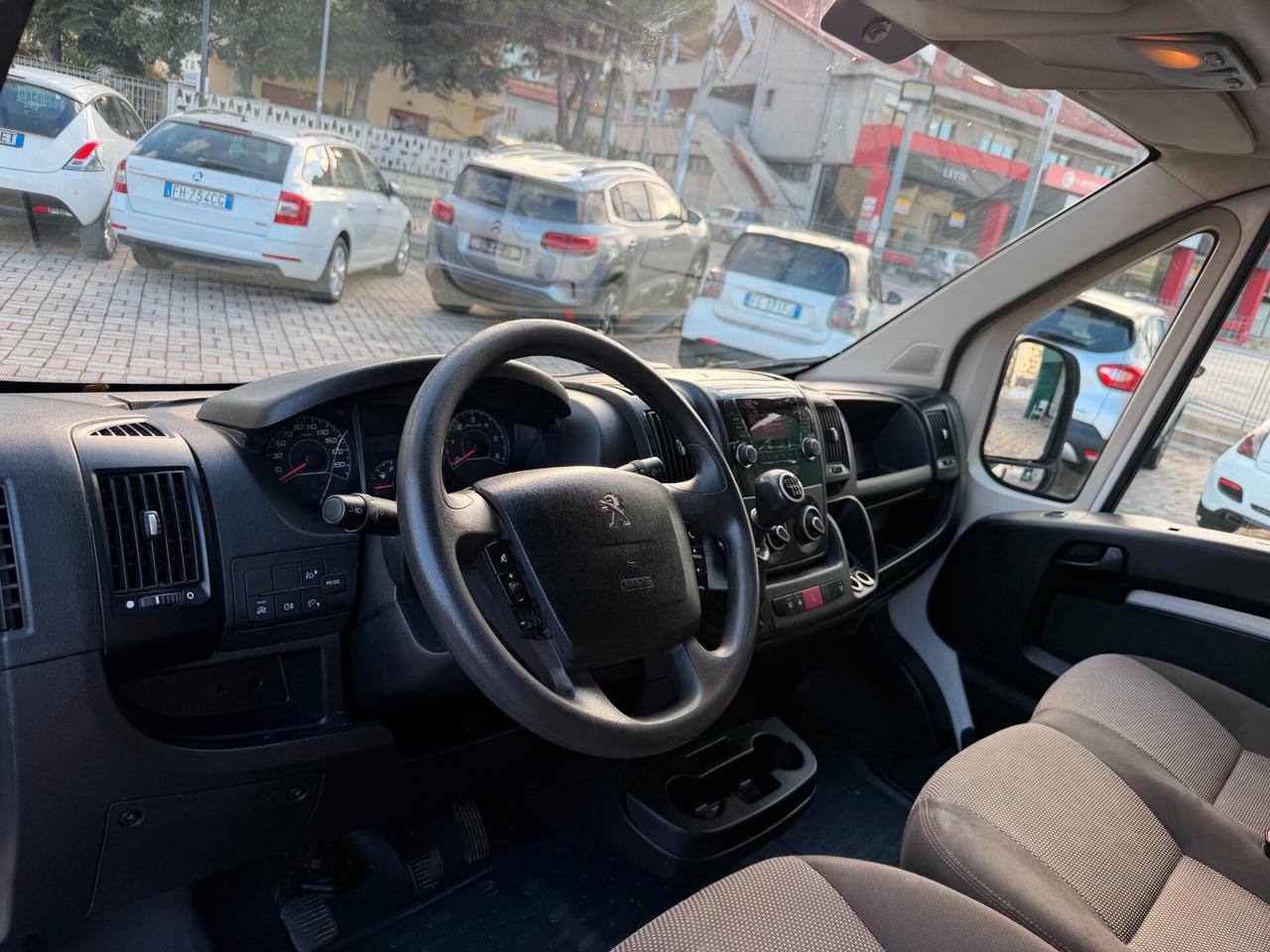 Peugeot Boxer 328 2.2 BlueHDi 120 S&S PC-TN Furgone