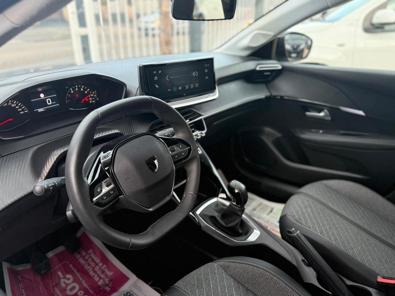 Peugeot 208 2024 SOLI 3000KM