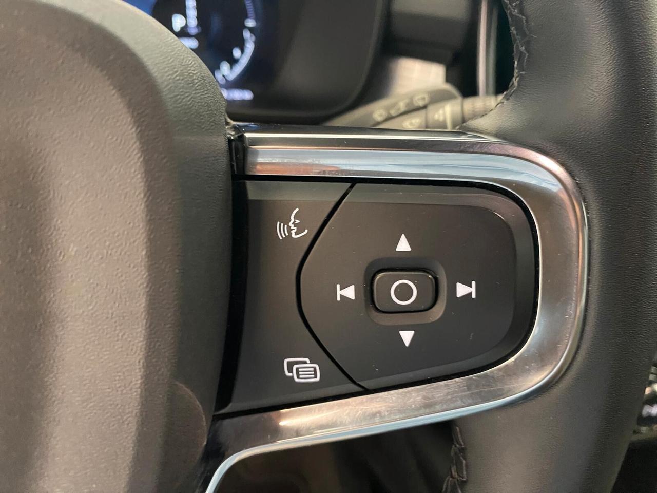 Volvo XC40 T4 Recharge Plug-in Hybrid automatico Core