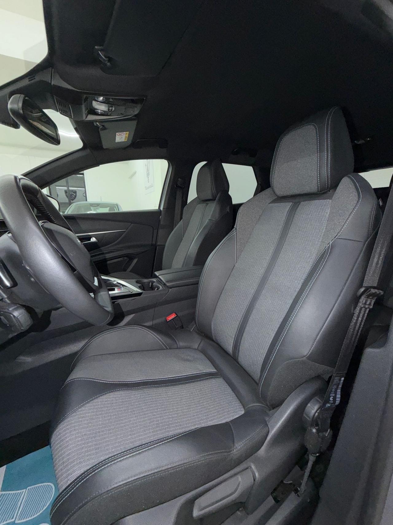 Peugeot 3008 BlueHDi 130 S&S Allure Pack