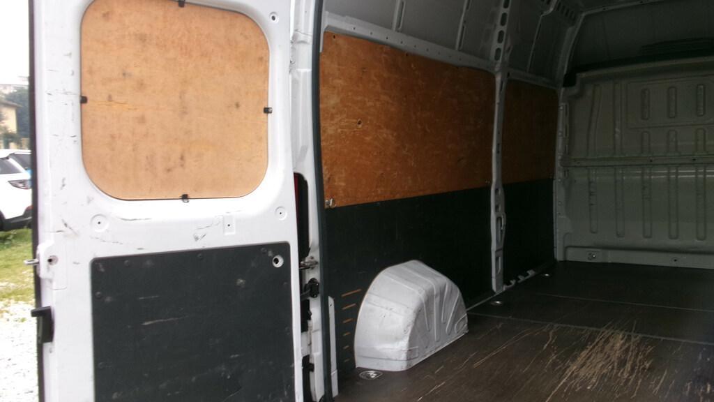 Peugeot Boxer 335 2.2 bluehdi 140cv S&S L3H3 E6d