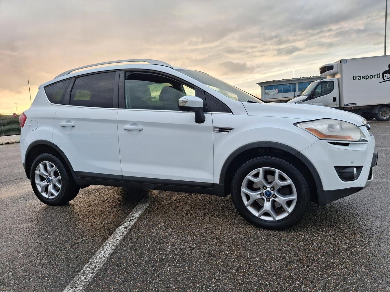 Ford Kuga 2.0 TDCi 140 CV. Titanium*GARANZIA 12 MESI*