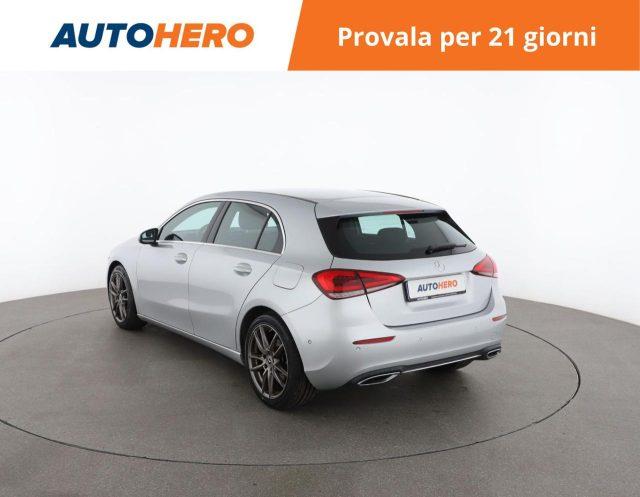 MERCEDES-BENZ A 200 Sport