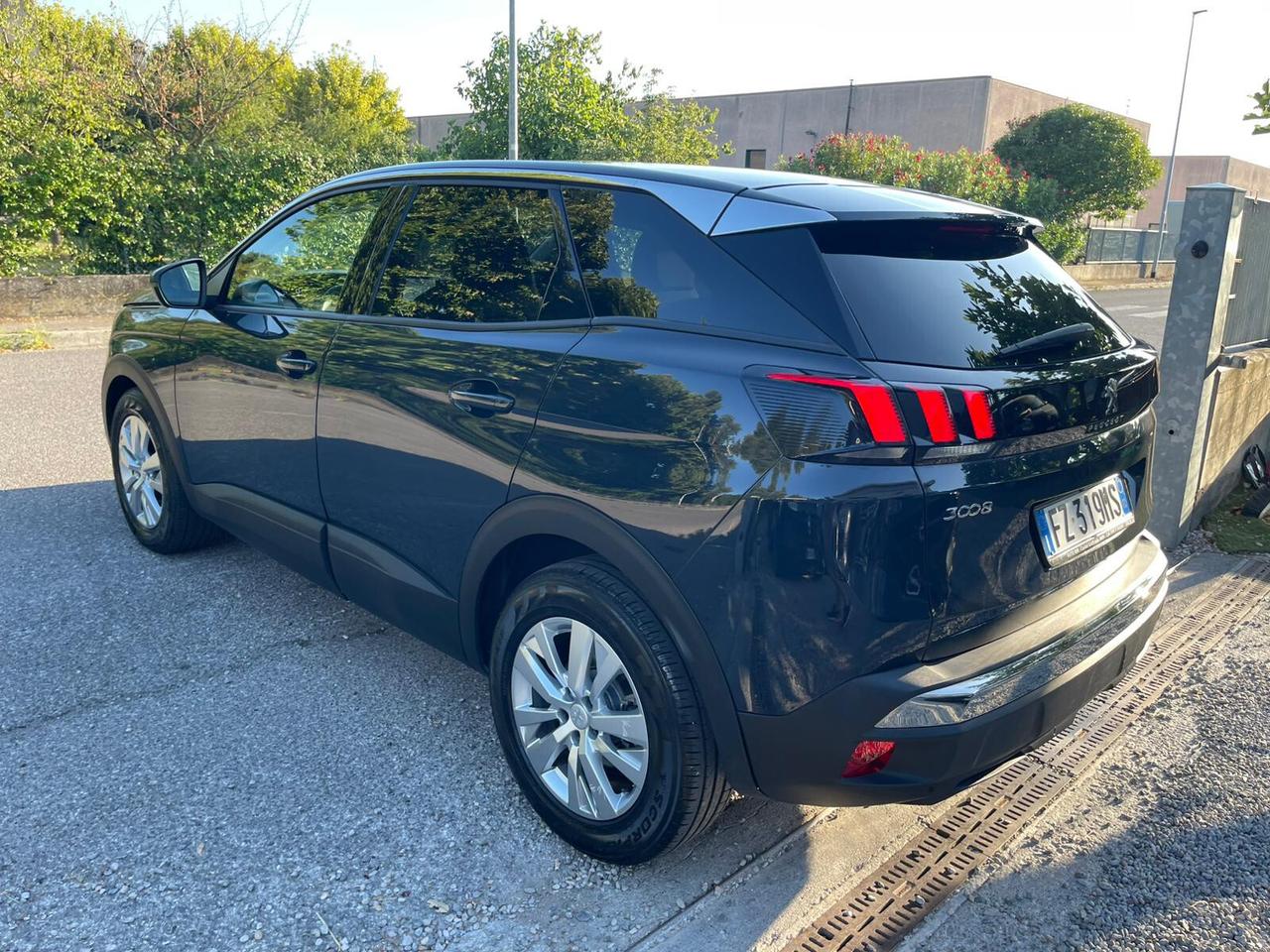 Peugeot 3008 BlueHDi 130 S&S Crossway