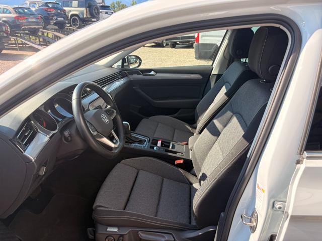 VOLKSWAGEN Passat Variant 2.0 TDI SCR EVO DSG R LINE