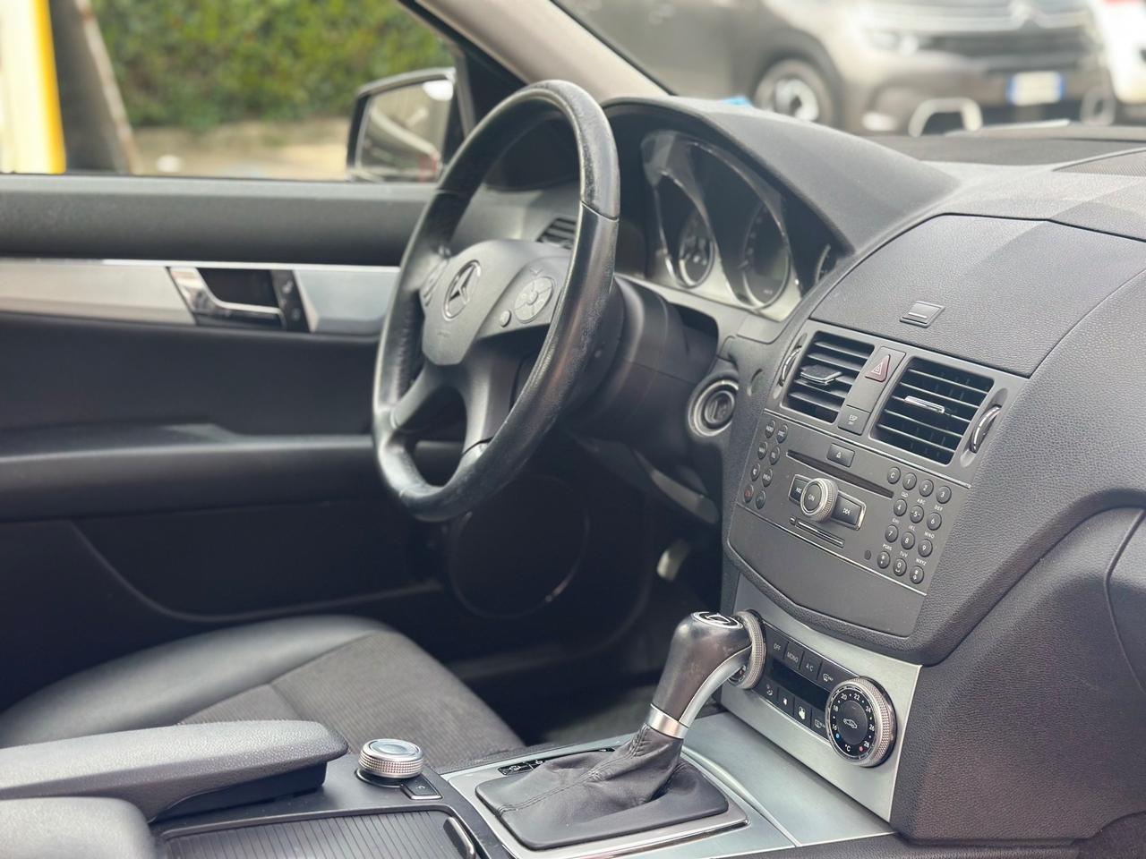 Mercedes-benz C 220 CDI BlueEFFICIENCY Elegance