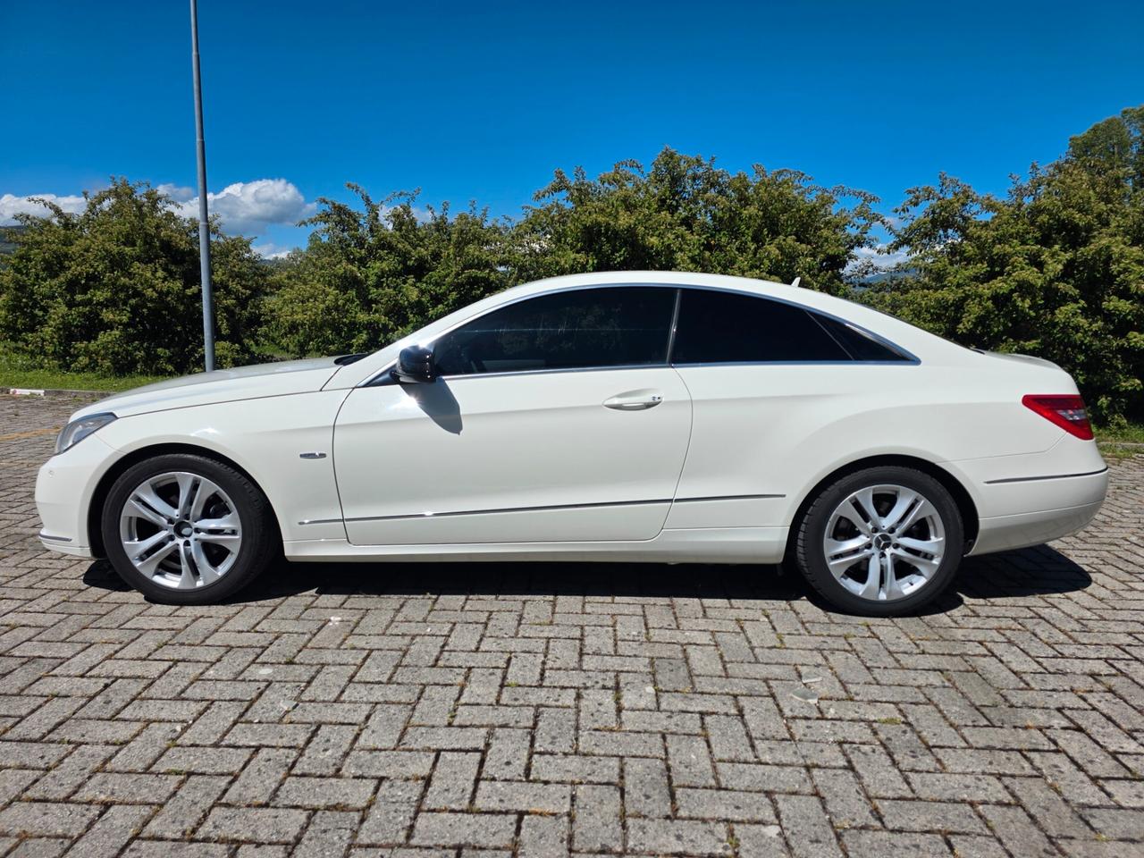 Mercedes-benz E 220 CDI Coupé Executive