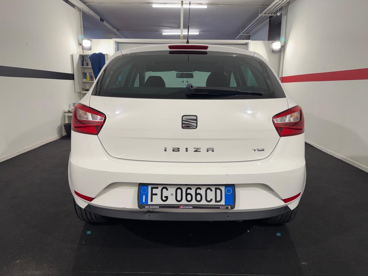 Seat Ibiza 1.4 TDI 75 CV CR 5p. Style TETTO APRIBILE - NEOPATENTATI - APPLE CARPLAY E ANDROID AUTO