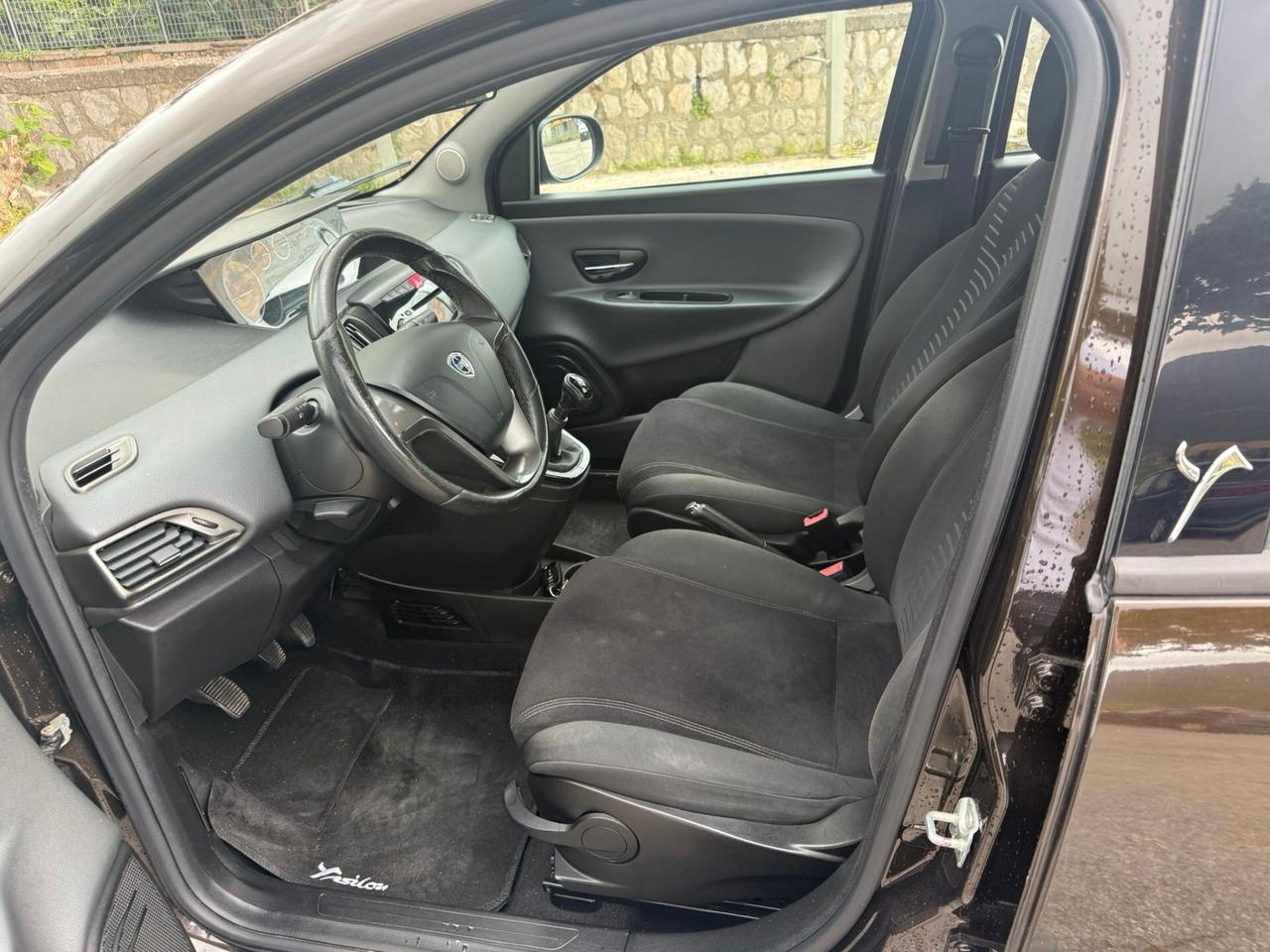 Lancia Ypsilon 1.3 MJT Gold
