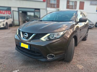 Nissan Qashqai 1.5 dCi 360