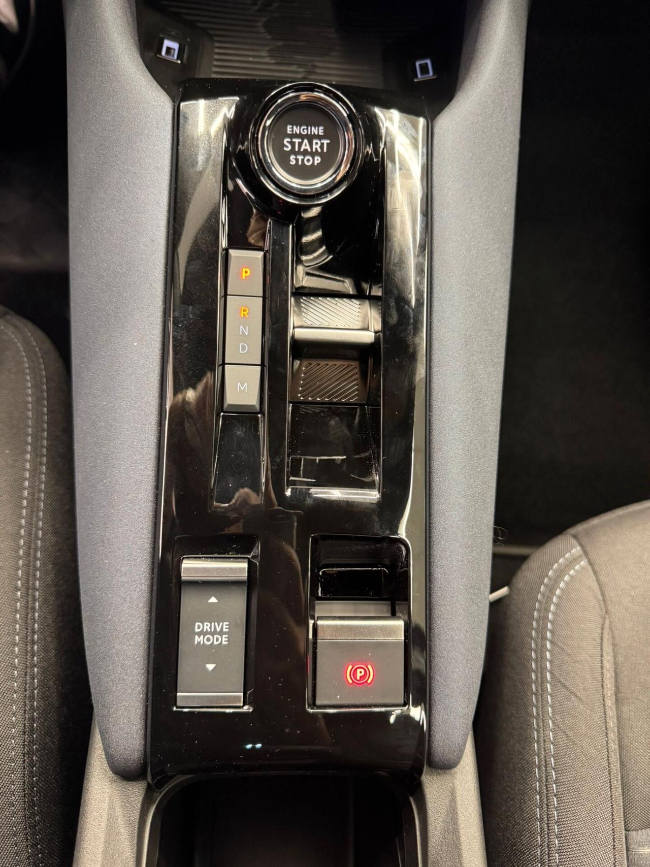 Alfa Romeo Junior 1.2 136 CV Hybrid eDCT6