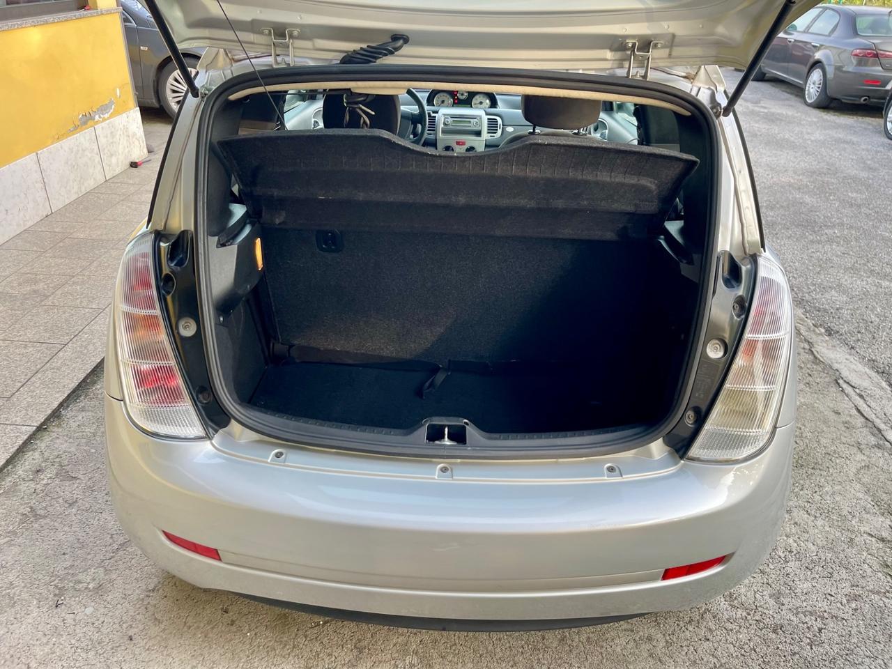 Lancia Ypsilon 1.2 Argento