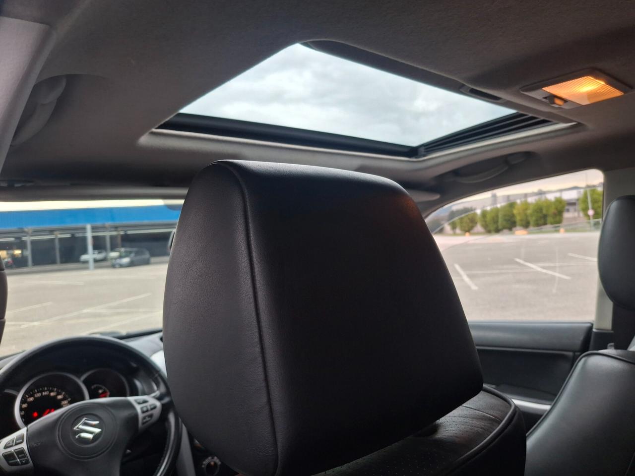 Suzuki Grand Vitara 1.9 DDiS-5 Porte-Executive-Pelle-