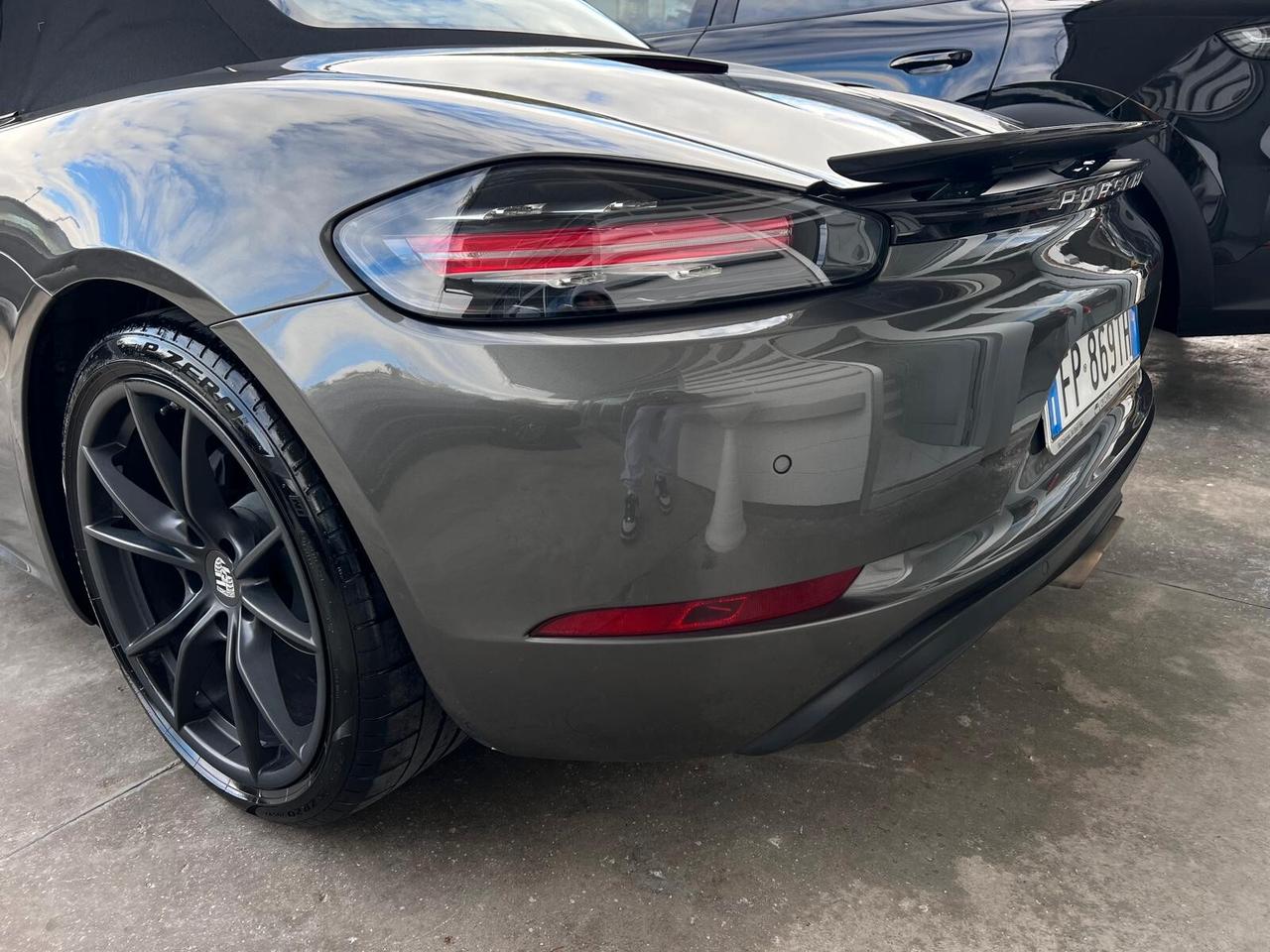 Porsche 718 Spyder 718 Boxster 2.0