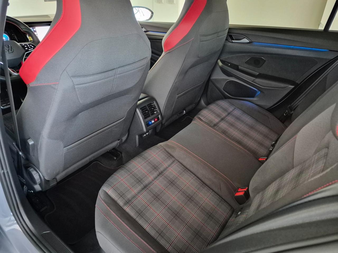 Volkswagen Golf GTI 5 PORTE LED NAVI CAR PLAY C.18 HARMAN KARDON AUTO UFFICIALE VW 1 PROPRIETARIO