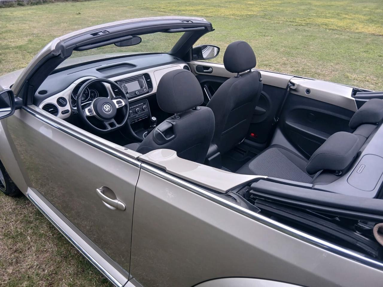 Volkswagen Maggiolino Cabrio 2.0 TDI Sport