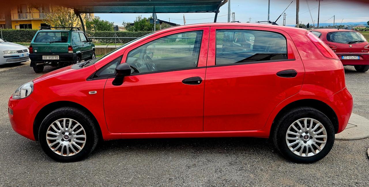Fiat Punto 1.4 8V 5 porte Natural Power Street