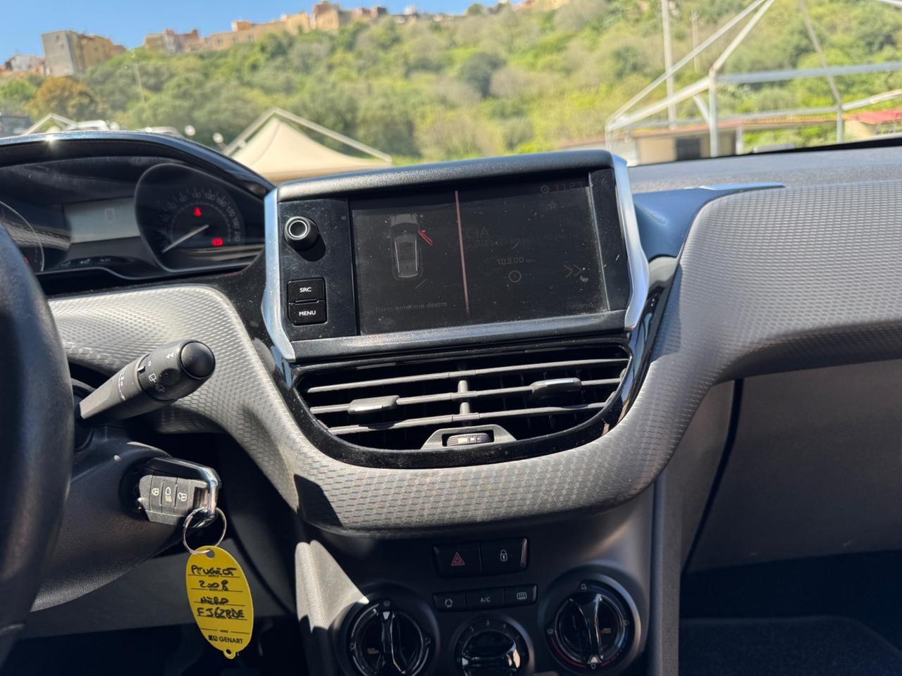 Peugeot 2008 1.6 BlueHDi 100 Allure