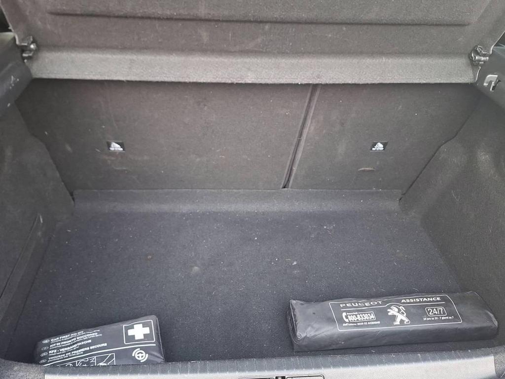 Peugeot 208 5 Porte 1.2 PureTech Active