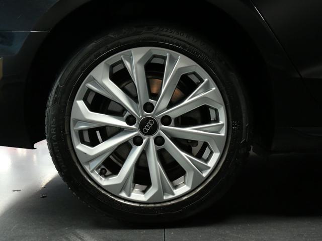 AUDI A4 Avant 30 TDI 136CV S tronic Business Advanced