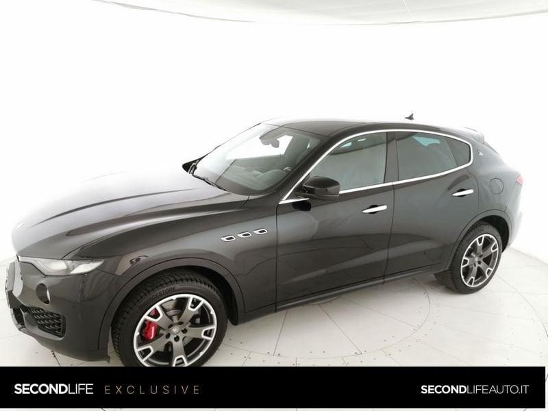 Maserati Levante 3.0 V6 430cv auto
