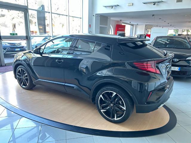TOYOTA C-HR 1.8 Hybrid E-CVT GR Sport Black Edition