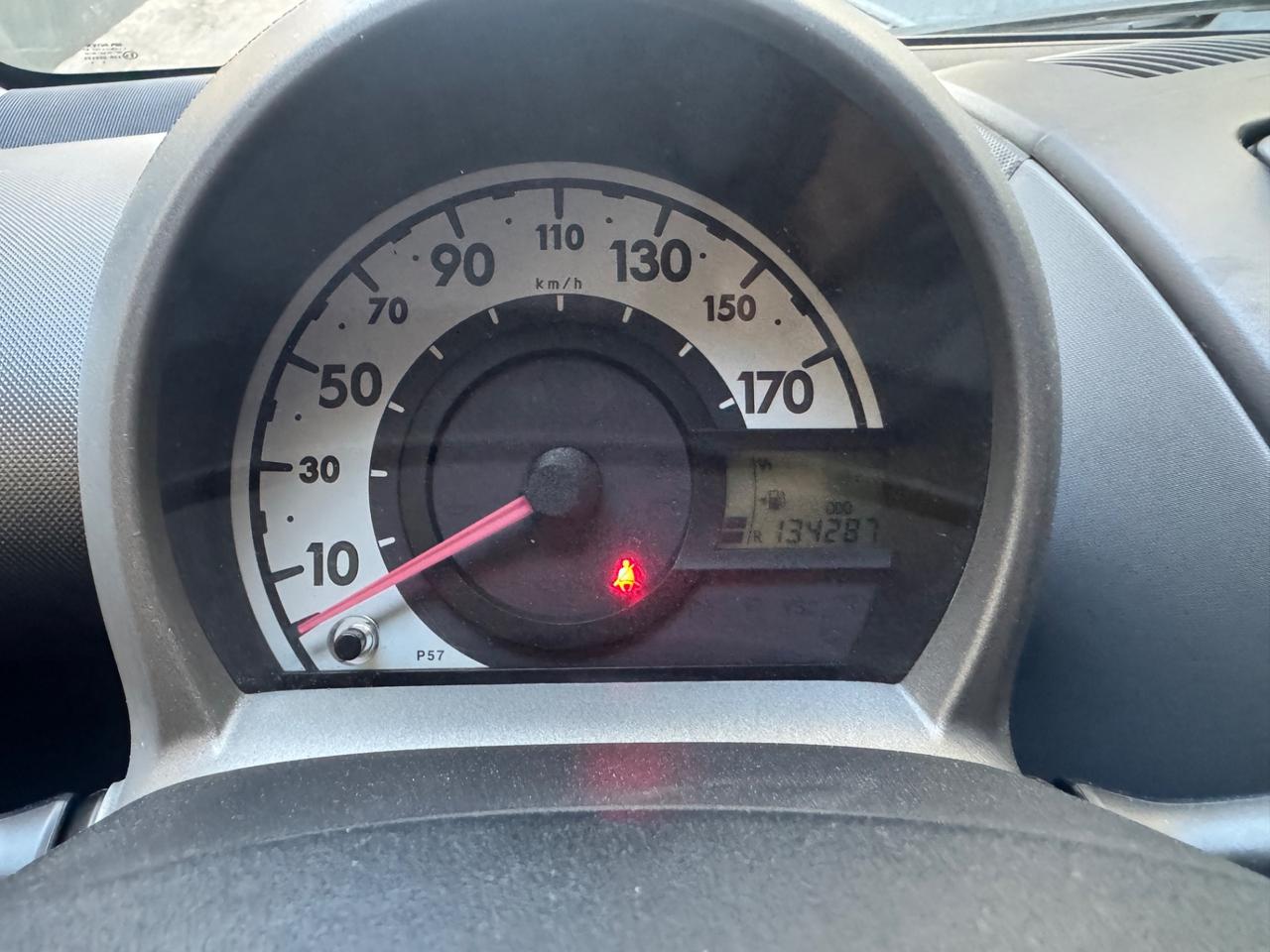 Toyota Aygo 1.0 12V VVT-i 5 porte Now Connect