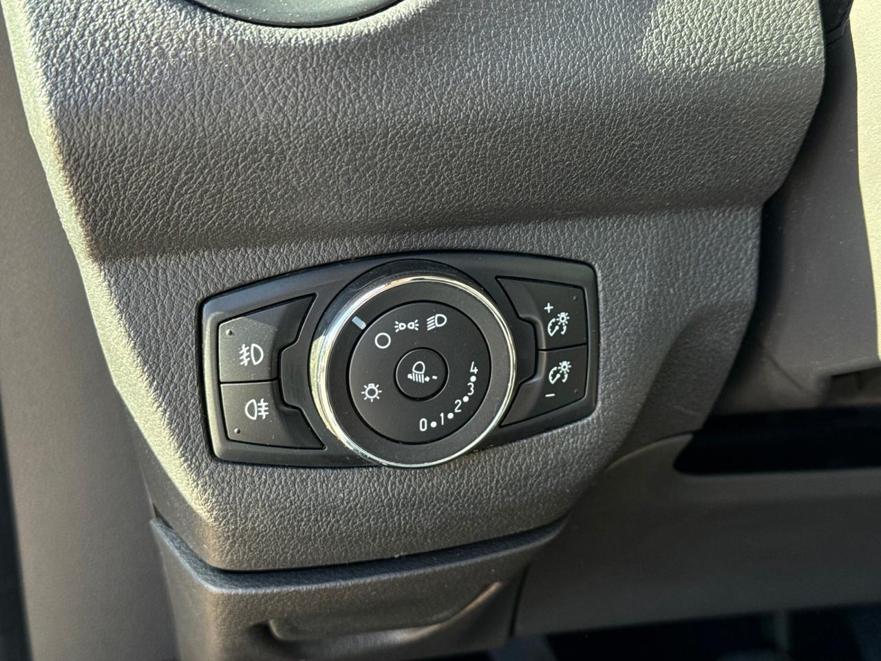 FORD TOURNEO COURIER 1.5cc 75CV TD