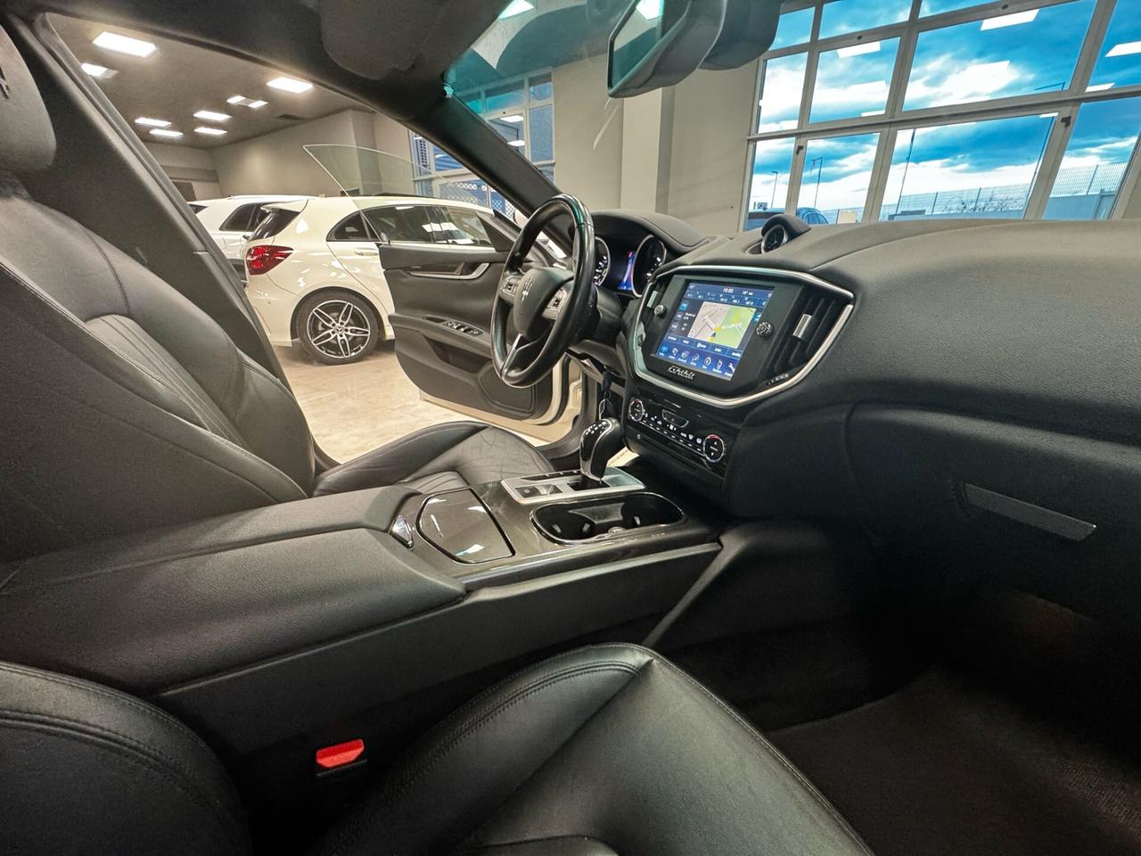 MASERATI GHIBLI 3.0 DIESEL V6 250CV