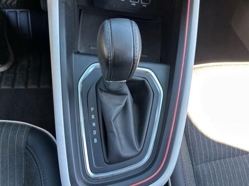 Renault Clio V 2019 1.6 E-Tech full hybrid Techno 145cv auto