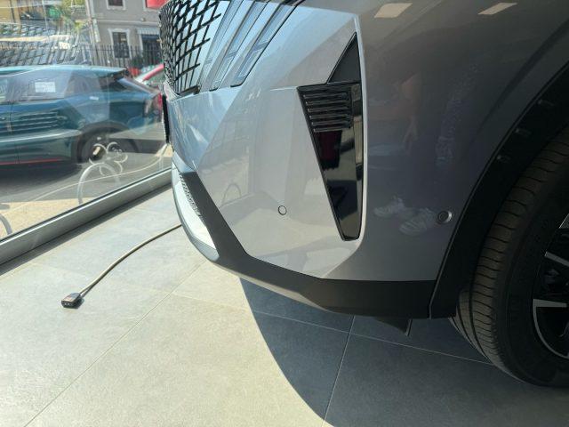 PEUGEOT 3008 Hybrid 136 e-DCS6 Allure+Panoramic Nav+Vision 360